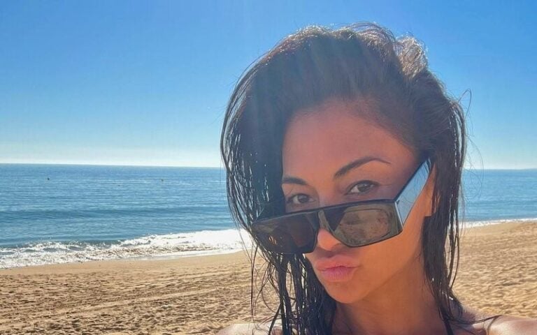 Nicole Scherzinger Shows Off Her Assets With A Skimpy Bikini In Portugal 9454